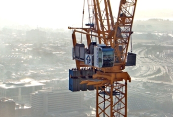 Potain-luffing-jib-cranes-1