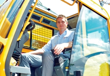 Manitowoc-Cranes-expands-and-adjusts-2-1