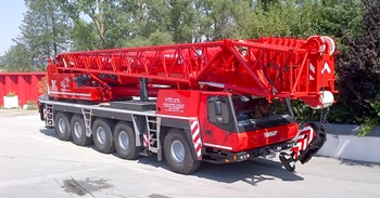 Grove GMK5220 heads to the fairground for first job in Germany