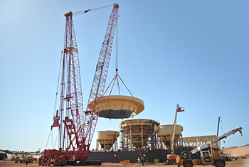 Manitowoc 2250 in Senegal