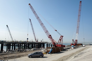Manitowoc Crawlers working in Dunkirk, France