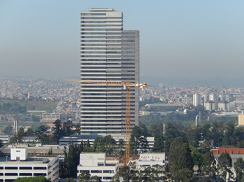 MCT 205 tower crane in Brazil