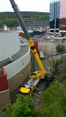 DCH Crane adds mobility and versatility to its fleet with Grove GMK5250L-3