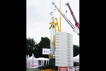 /Images/news/2016/Manitowoc showcases new Grove GMK5150 and Hup 32-27 at Vertikal Days 2016 3