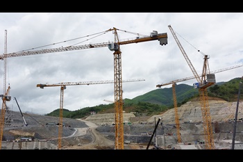 Potain cranes keep multi-year Xayaburi dam project on schedule-1