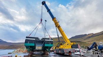 ArtiCon expands Faroe Islands fleet with a Grove GMK5250L