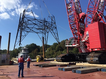 Barge-mounted-MLC650-boosts-efficiency-for-Virginia-transmission-tower-replacement