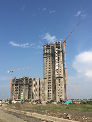 Three Potain MCT 85 cranes help deliver luxury residences in India