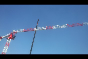Latest-generation-Potain-cranes-bring-new-Egyptian-mall-to-life-2