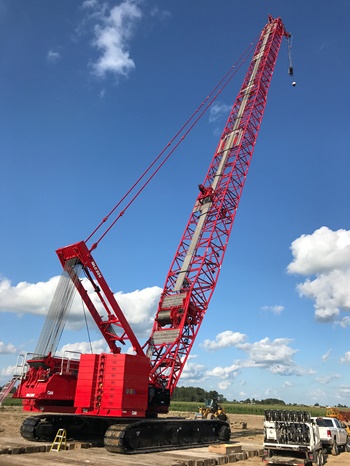 Manitowoc-MLC300-with-fixed-position-counterweight-completes-wind-project-ahead-of-schedule-1