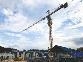 CB-Construction-calls-in-Potain-for-Malaysias-largest-mall