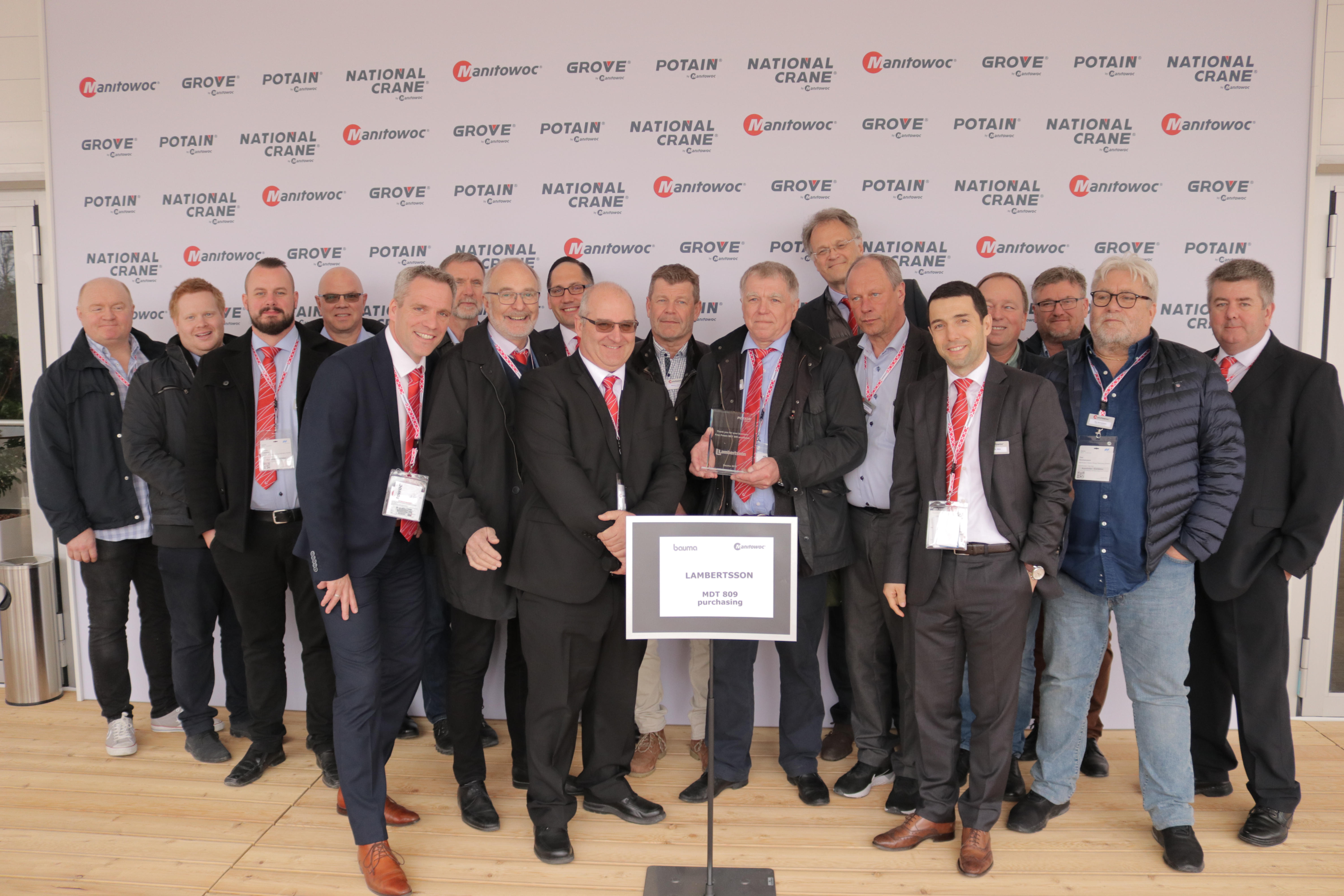 Lambertsson Kran takes delivery of the first MDT 809 – a tower crane it helped design