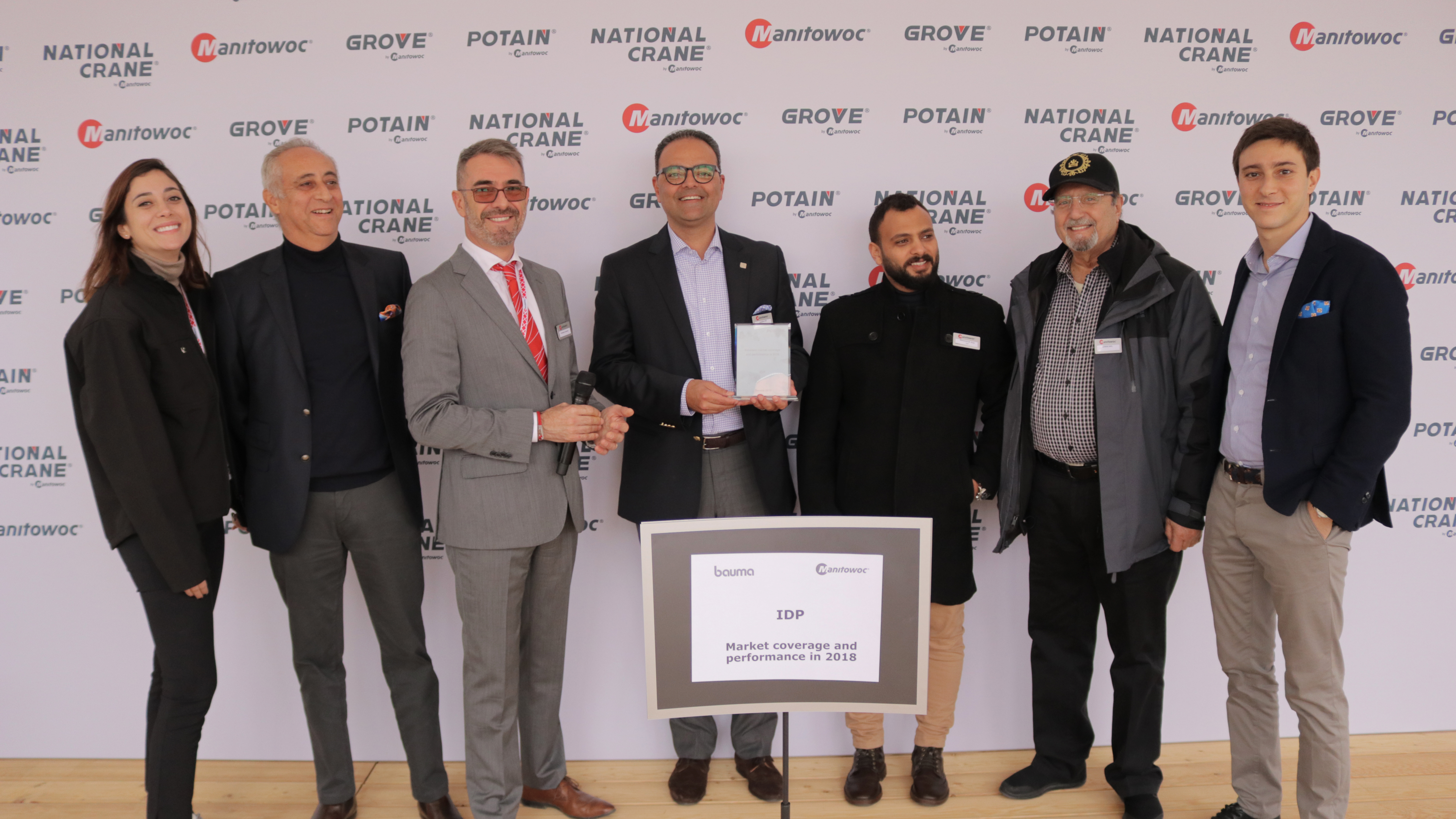 Three generations of IDP leadership recognized for Potain excellence at bauma 2019